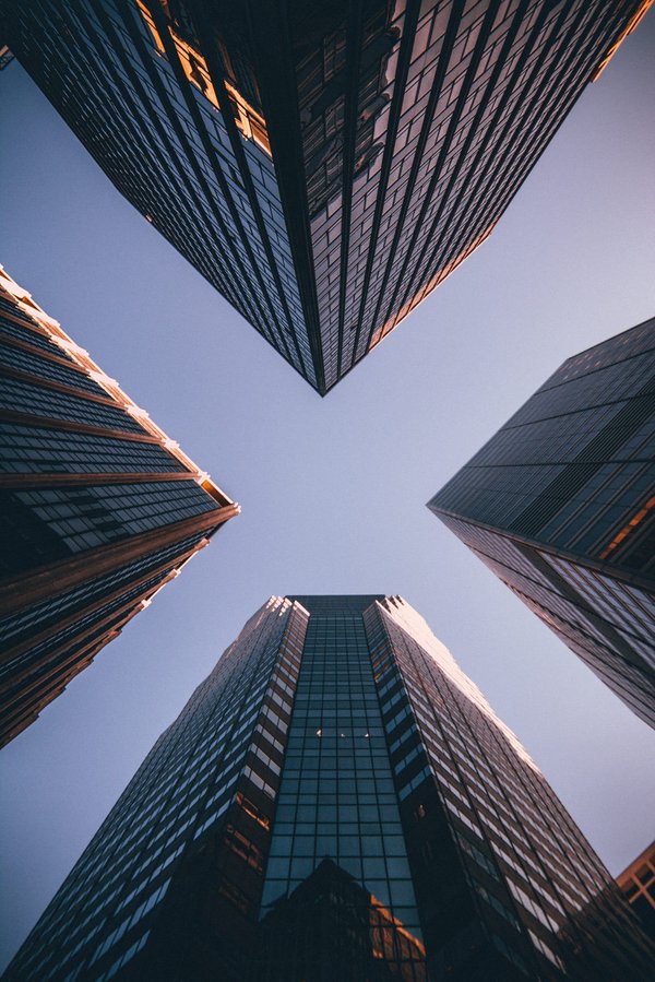 Comment la technologie blockchain est-elle utilisée dans les secteurs non financiers ?